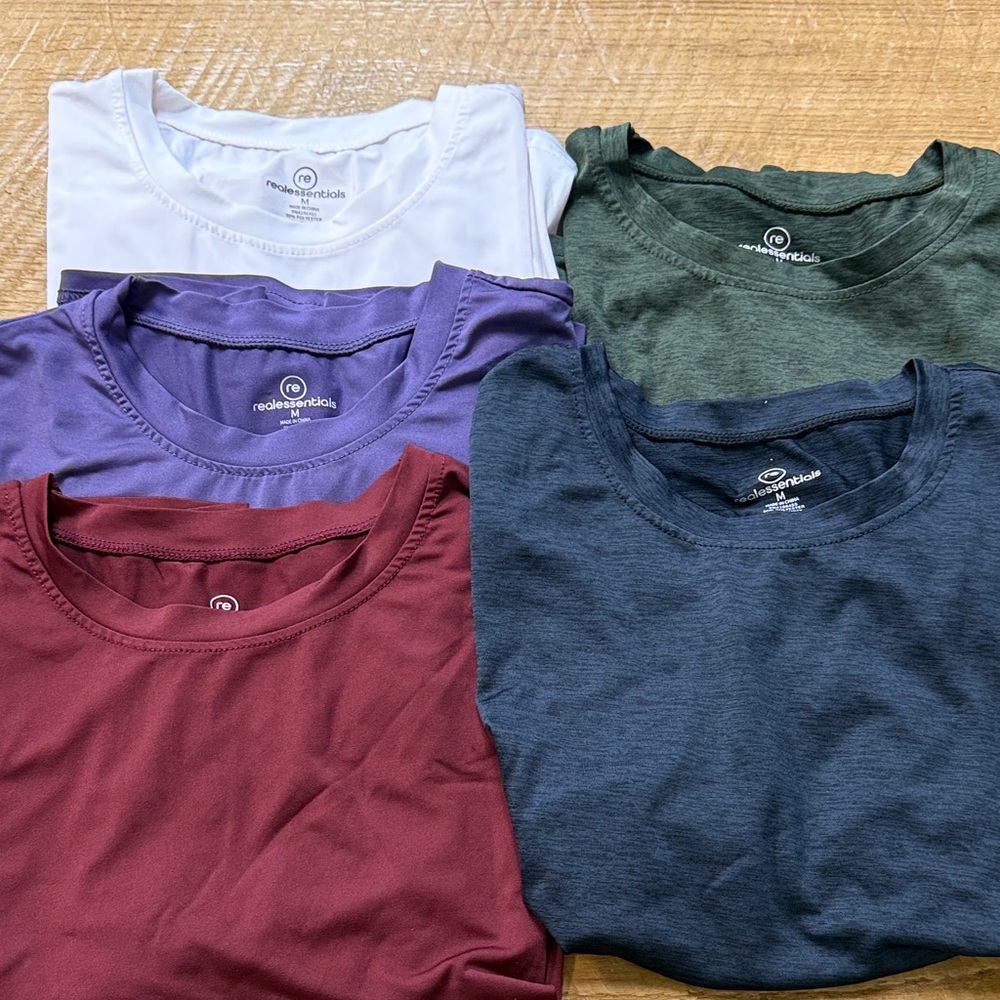 5 cropped tees